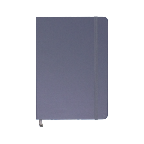 Libreta ecológica CRAFTT HC12 tamaño A5 (14.4 x 21 cm), con 100 hojas y cubierta dura hecha de botellas y papel reciclado. Ideal para notas, bocetos o diario. Diseño resistente, profesional y sustentable.
